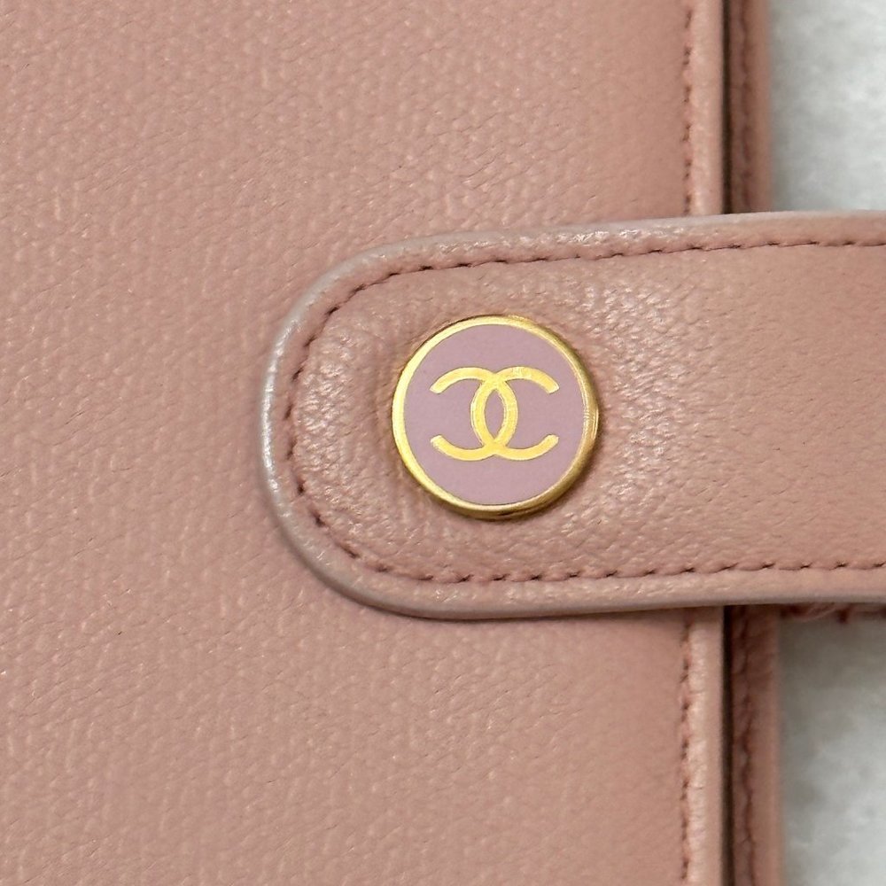 Chanel blush pink Agenda Planner Cover rings - Picture 3 of 10